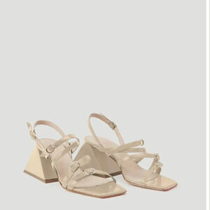 NEW Mavette Deco Amalfi Sandals Size 7 37